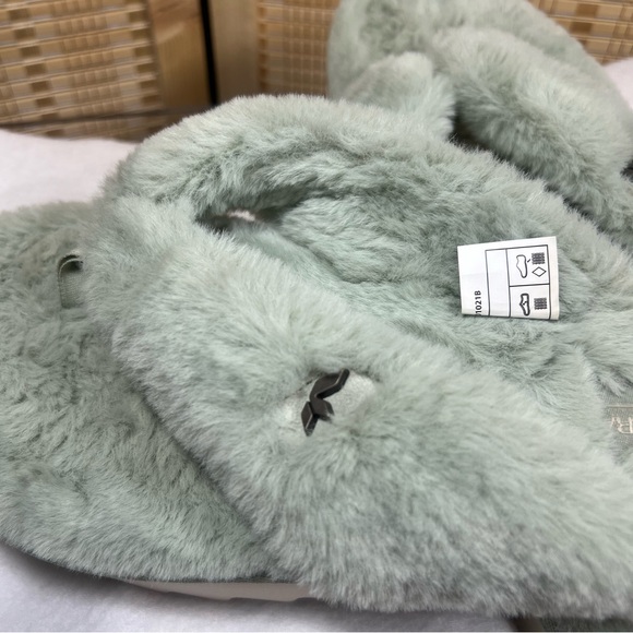 Koolaburra by Ugg Women’s Furr-ee Flip-flops, Size: 10 - Picture 8 of 9